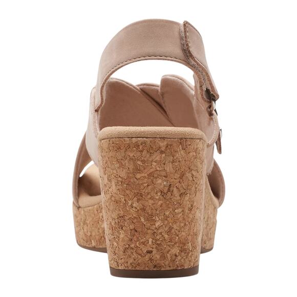 Clarks Women's Giselle Dove Nubuck Leather Wedge Cork Heel Sandals Beige Size 9 - Picture 3 of 5